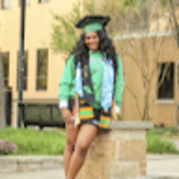 Meet your Posher, Haley - Picture 1 of 1